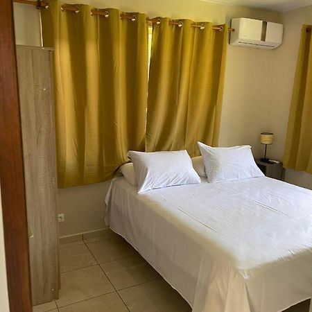 Miki Miki Surf Lodge Moorea Esterno foto